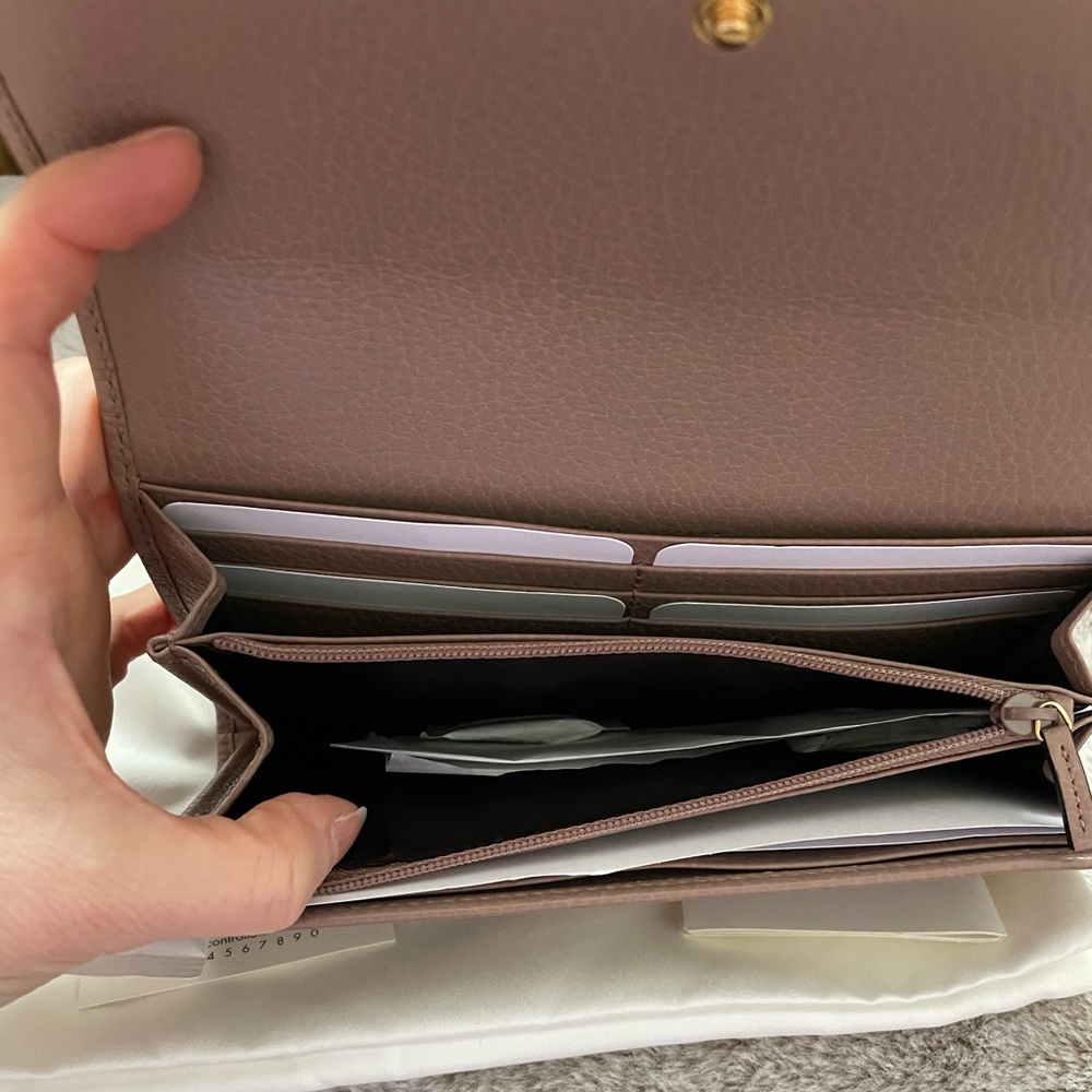 GUCCI Calfskin GG Marmont Continental Wallet - Full Set, Brand New! - Picture 9 of 10